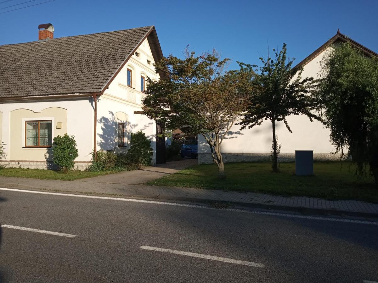 Appartement Dvur U Kaplicky à Žďár nad Sázavou Extérieur photo