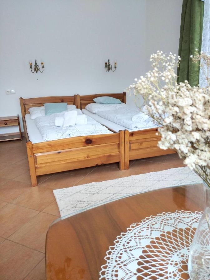 Appartement Dvur U Kaplicky à Žďár nad Sázavou Extérieur photo