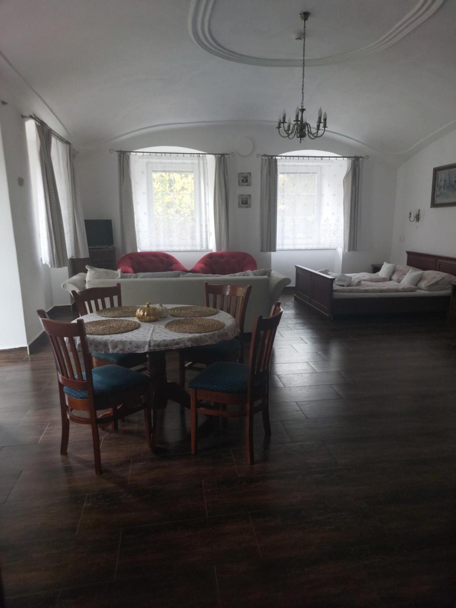Appartement Dvur U Kaplicky à Žďár nad Sázavou Extérieur photo