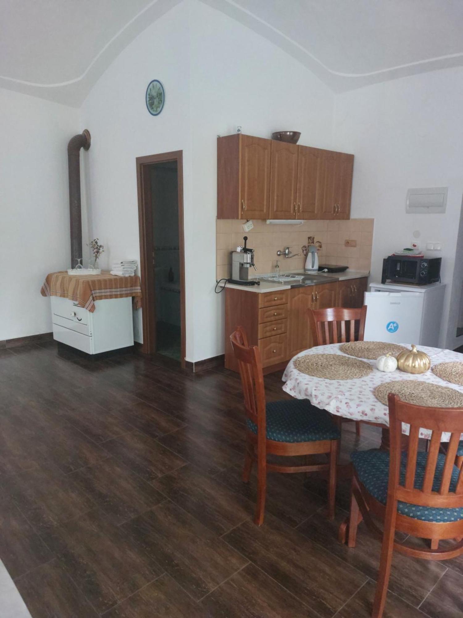 Appartement Dvur U Kaplicky à Žďár nad Sázavou Extérieur photo