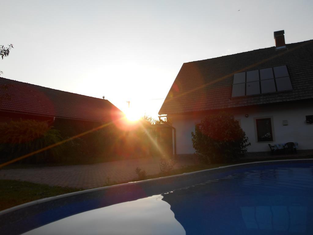 Appartement Dvur U Kaplicky à Žďár nad Sázavou Extérieur photo