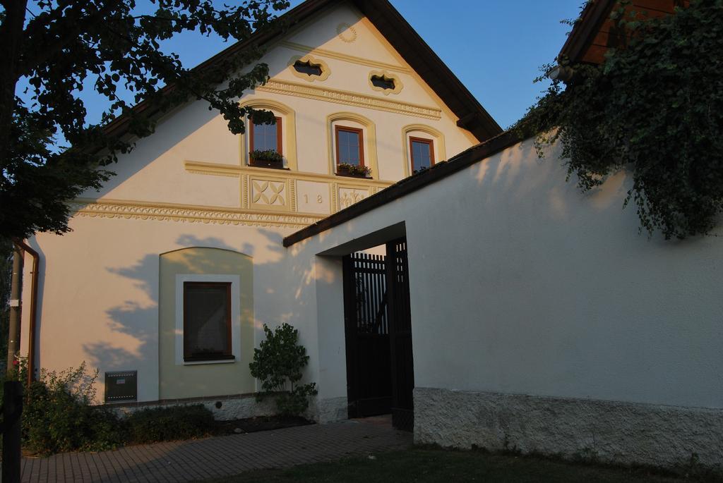 Appartement Dvur U Kaplicky à Žďár nad Sázavou Extérieur photo