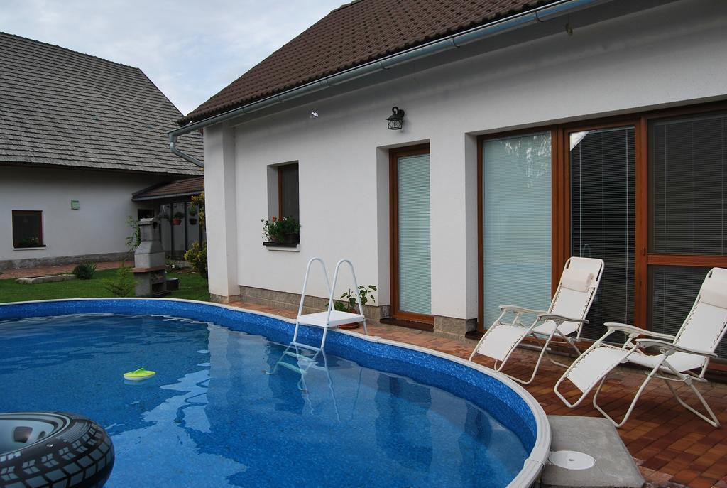Appartement Dvur U Kaplicky à Žďár nad Sázavou Extérieur photo